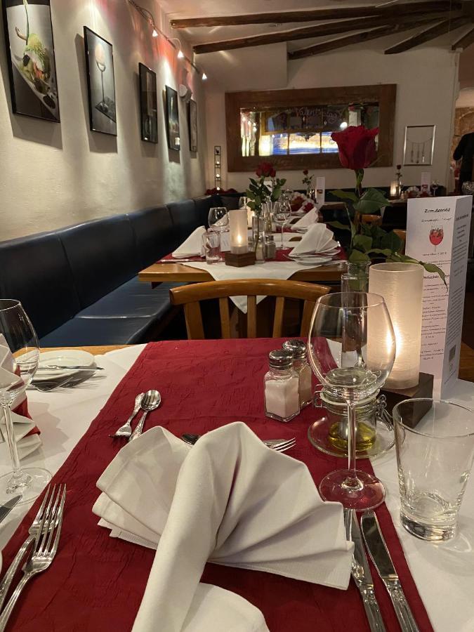 Marktplatzhotel - Restaurant Tafelspitz Weinheim Ngoại thất bức ảnh
