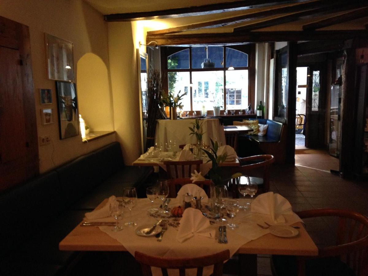 Marktplatzhotel - Restaurant Tafelspitz Weinheim Ngoại thất bức ảnh